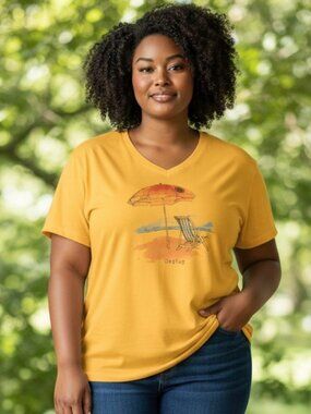 Life is Good Golden Yellow V-Neck Short Sleeve Graphic Tee Size XL EUC